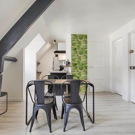 Апартаменты La Casa Centra Charm At Falaise'S Downtown Фалез Экстерьер фото
